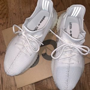 Men’s Yeezy 350 V2